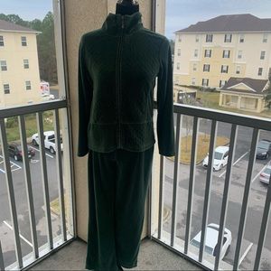 Sold!Onque 2-piece velour jogging set